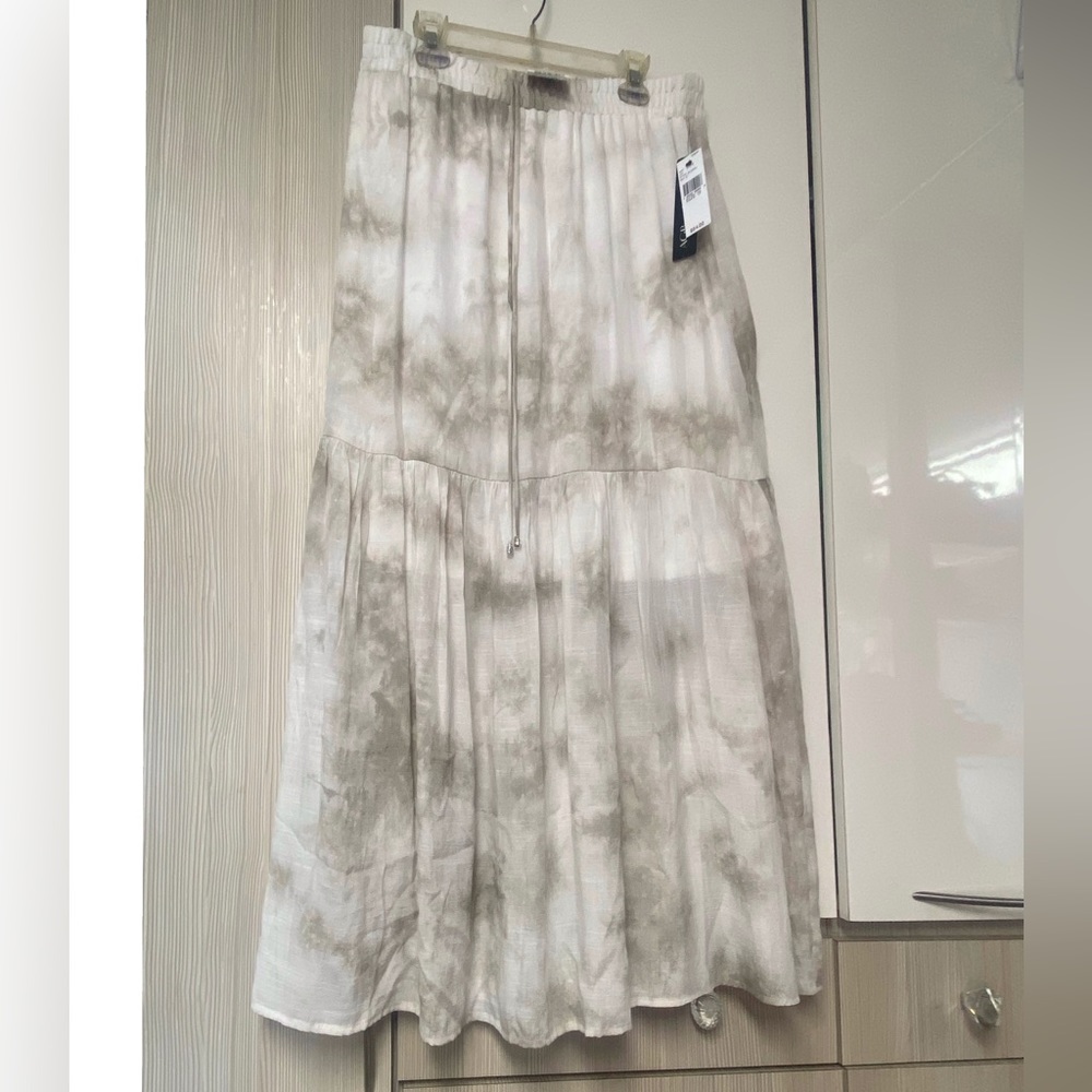 tie dye flowy long voluminous tiered  AGB plus size ,peyote color - Picture 4 of 17